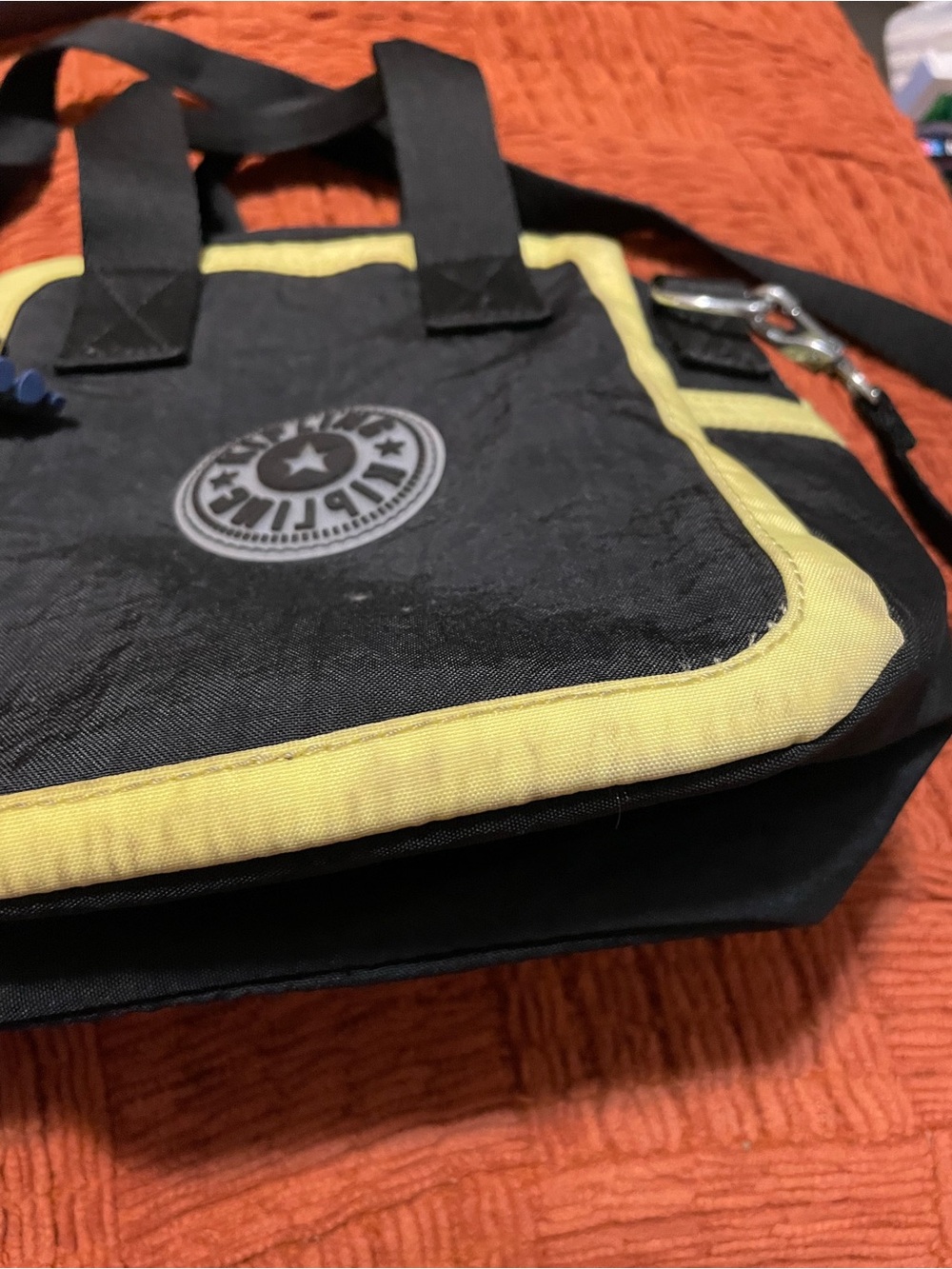 Kipling Lilanna Black and Yellow Lunch Bag - Picture 6 of 9